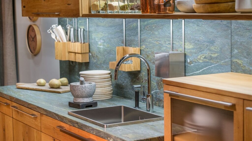 NATURAL GRANITE SURFACE AND BACK SPLASH