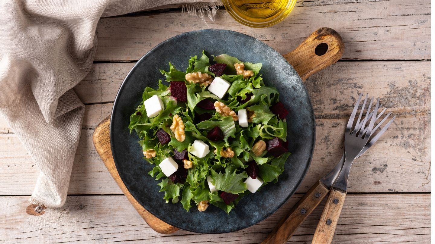 beetroot salad with cheese