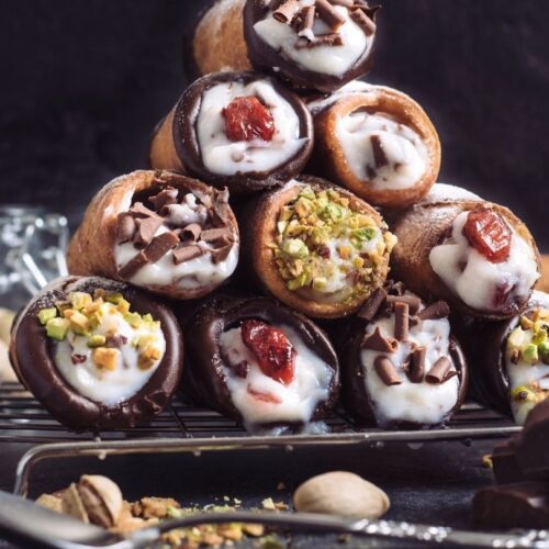 Homemade Sicilian Cannoli Recipe
