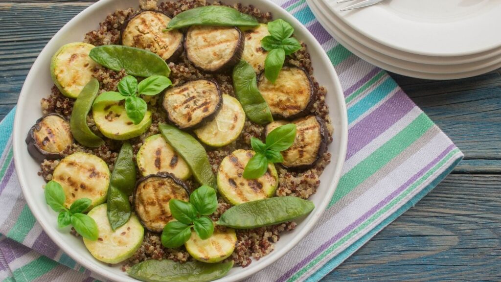 Quinoa Salad with Grilled Veggies
